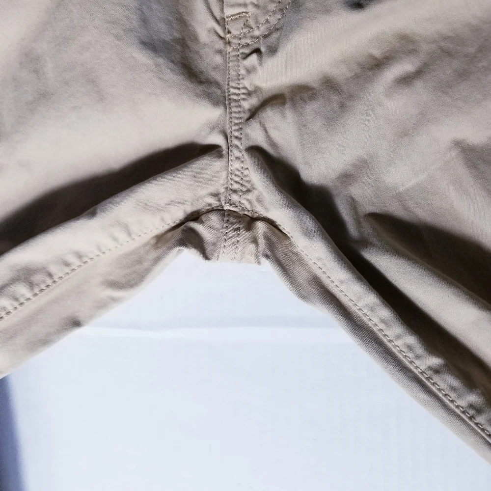 AMERICAN EAGLE OUTFITTERS MEN'S KHAKI ORIGINAL STRAIGHT DRESS PANTS SIZE 30X32